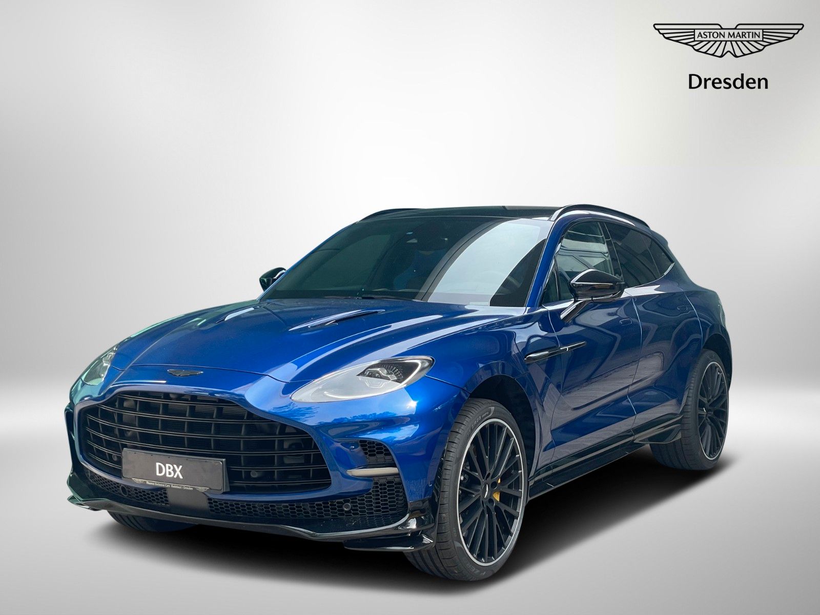ASTON MARTIN DBX