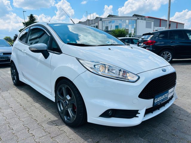 Ford Fiesta ST Performance+Kamera+PDC+SHZ+Xenon+LED+