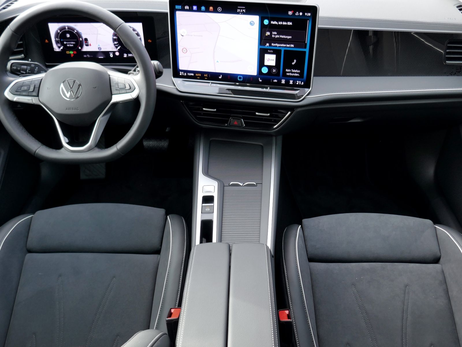 Fahrzeugabbildung Volkswagen Passat Business 2.0 TDI DSG | LED AHK RFK