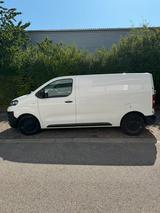 Opel Vivaro Cargo Edition M mit erhöhter Zuladung - Opel Vivaro Gebrauchtwagen in München