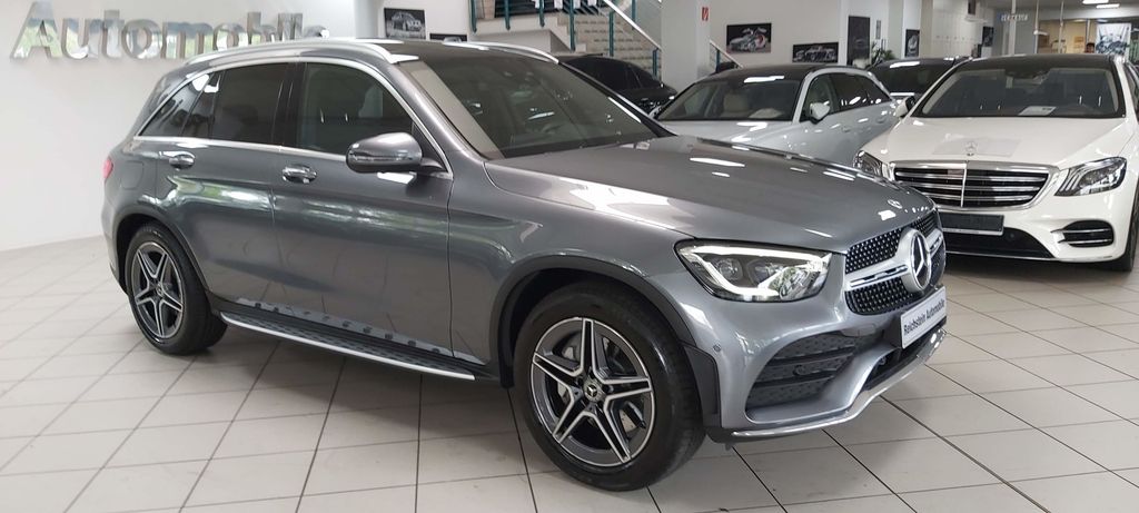 Mercedes-Benz GLC 300 4M AMG AIRM DISTR LEDER NETTO 41.500