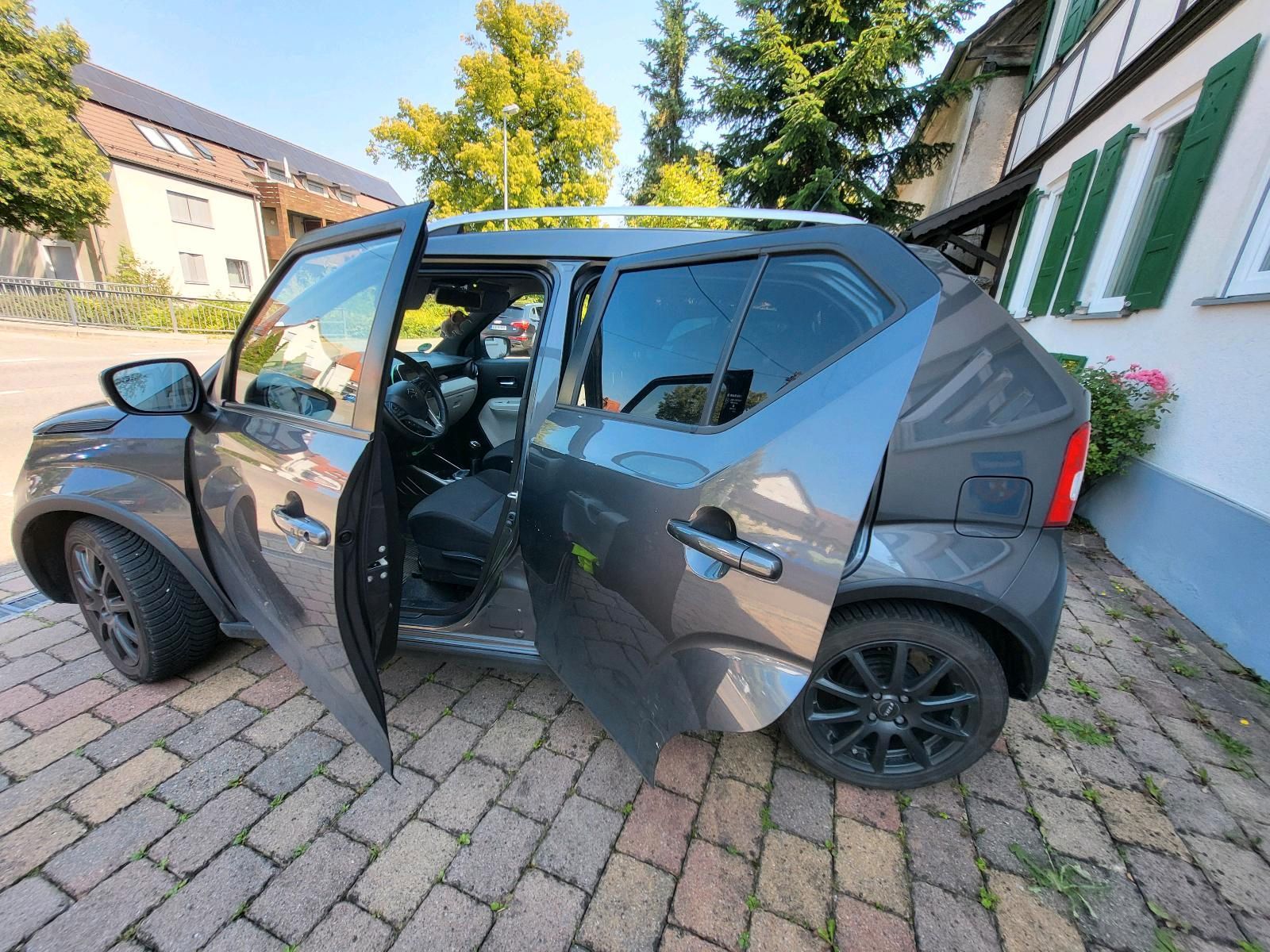 SUZUKI Ignis