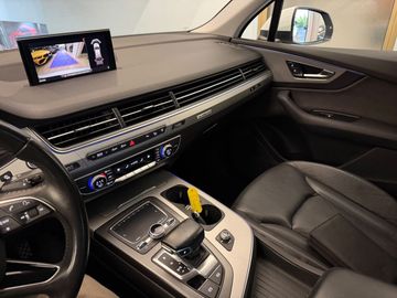 Audi Q7 - 5