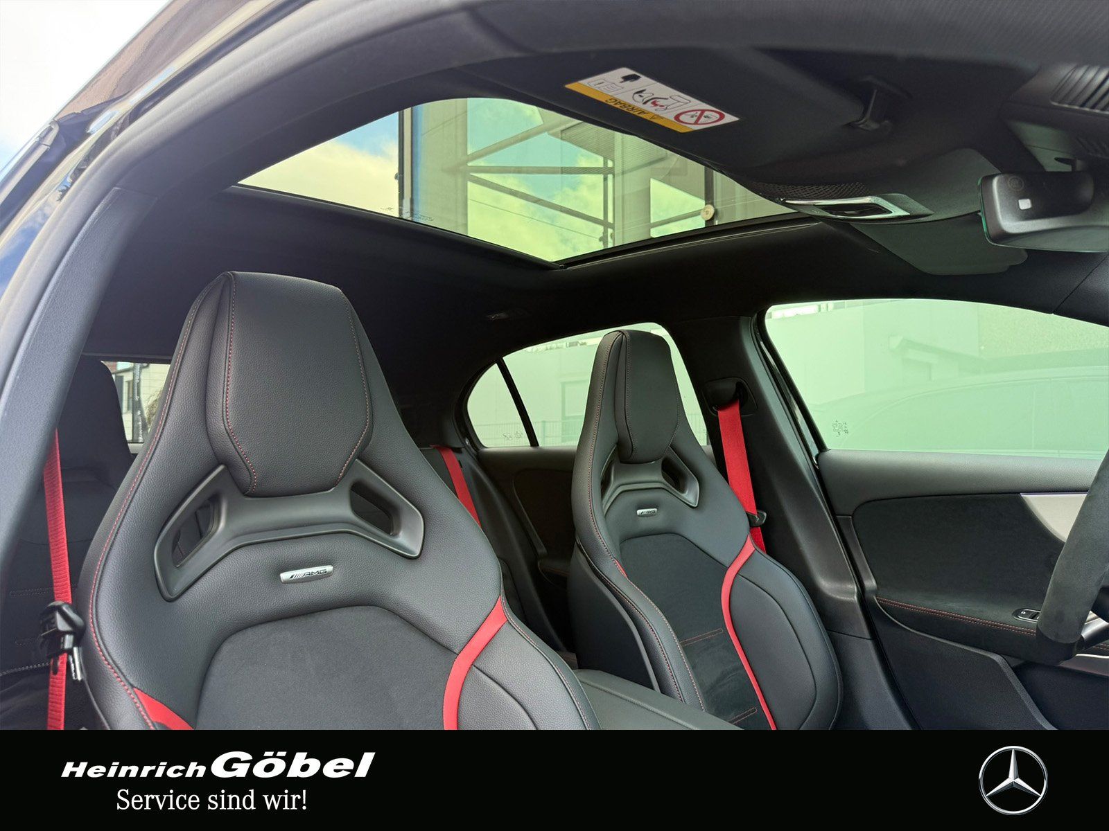 Fahrzeugabbildung Mercedes-Benz AMG A 45 S 4M+FAP*BURMESTER*HUD*PANO*360°KAMERA