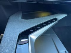 Foto Nummer 20: PEUGEOT 5008