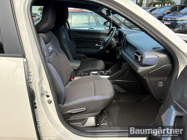 Fahrzeugabbildung Dacia Duster Journey Hybrid 140 E-TECH City-P./Sitzh. - mit KI generiert/bearbeitet
