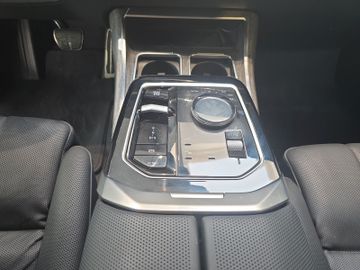 BMW 740 - 5
