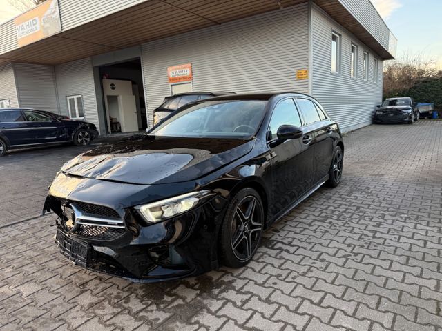 Mercedes-Benz A 35 AMG 4Matic/Ambiente/ Night-Paket/Led/Leder