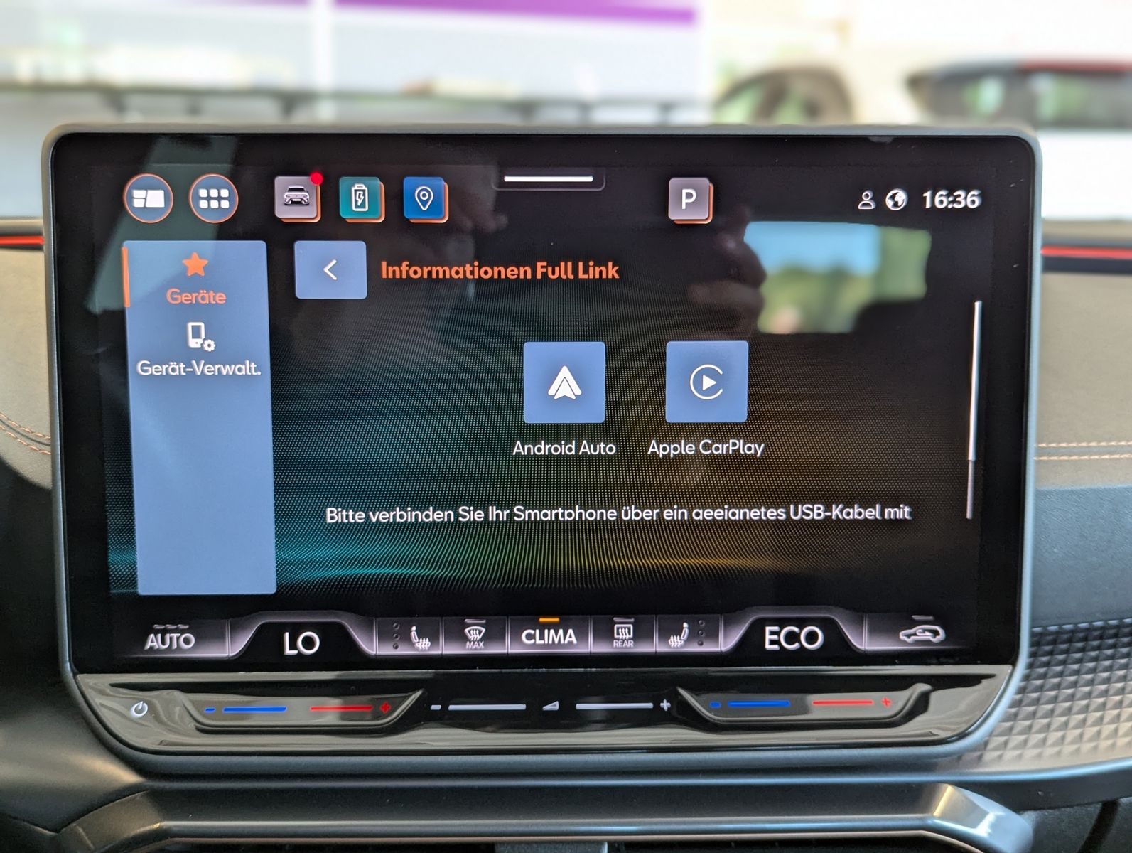Fahrzeugabbildung CUPRA Leon 1.5 e-Hybrid Matrix Edge-Intelligent-Paket