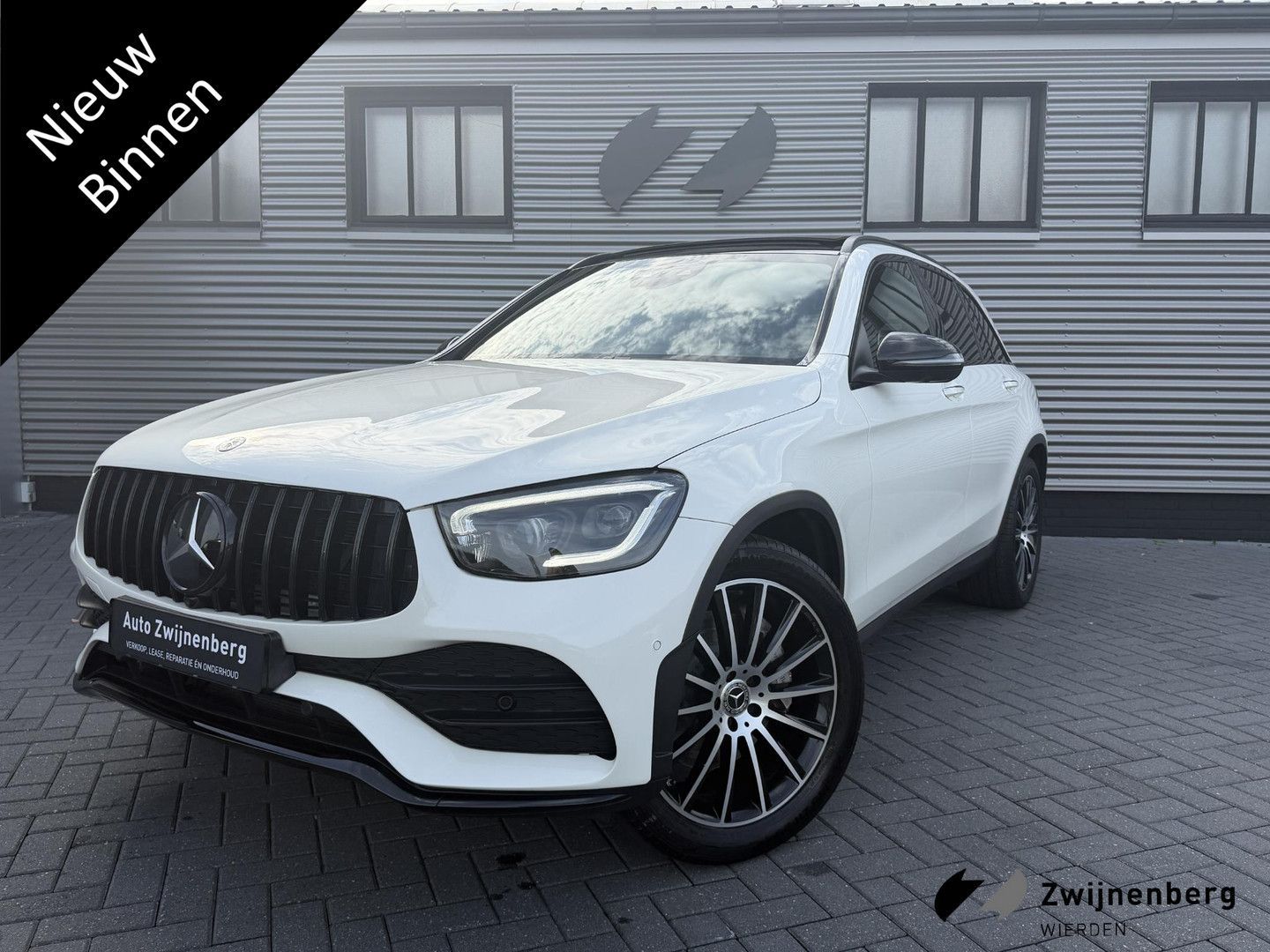 Mercedes-Benz GLC 300 4MATIC Premium Plus