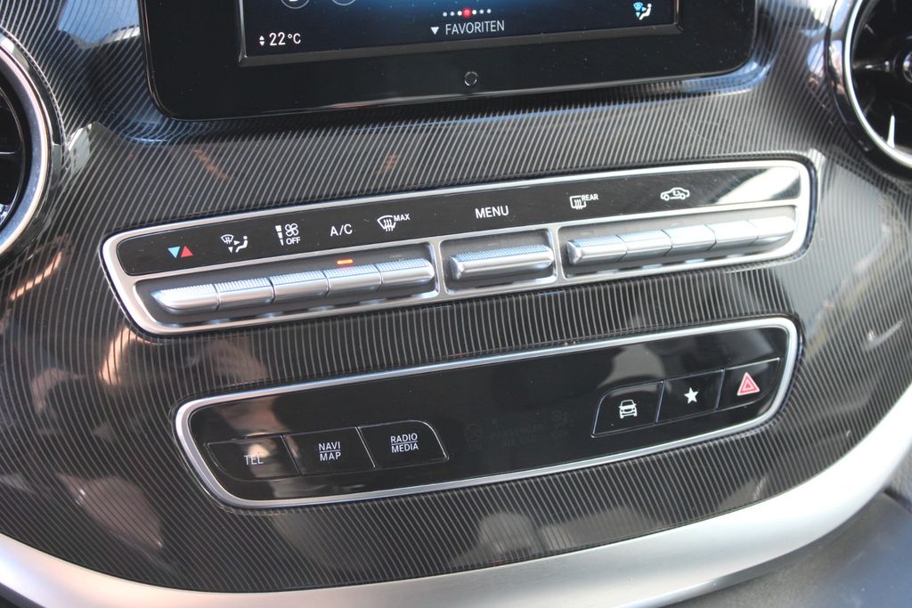 MERCEDES-BENZ 220 V 250d EDITION 4MATIC lang AHK NAVI SHZ KAM
