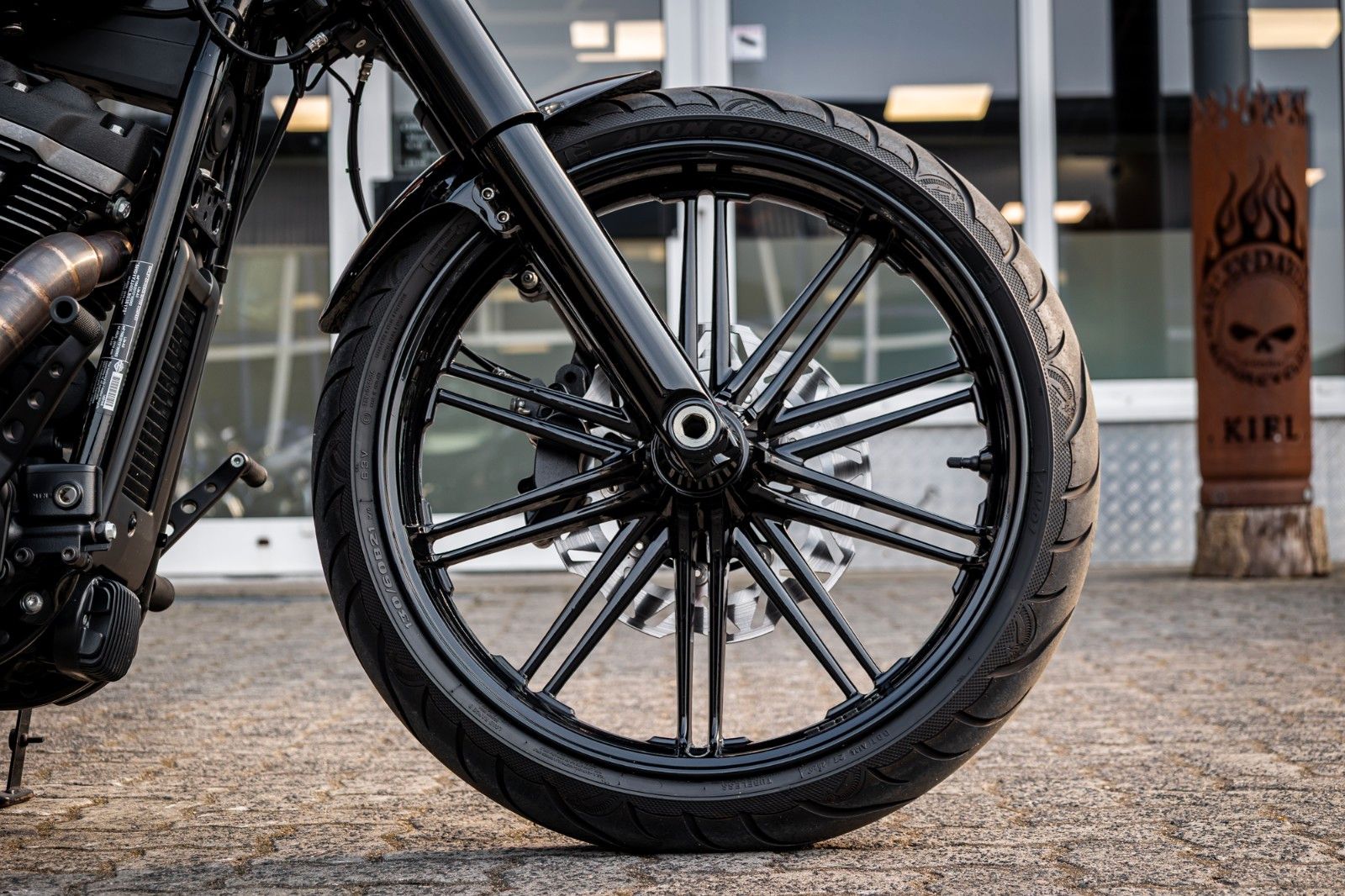Fahrzeugabbildung Harley-Davidson FXBB STREET BOB SOFTAIL -KESSTECH BTC GANGSTER-
