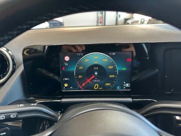 Mercedes-Benz B 200 *Kamera*PDC*Leder*Keyless*Navi*