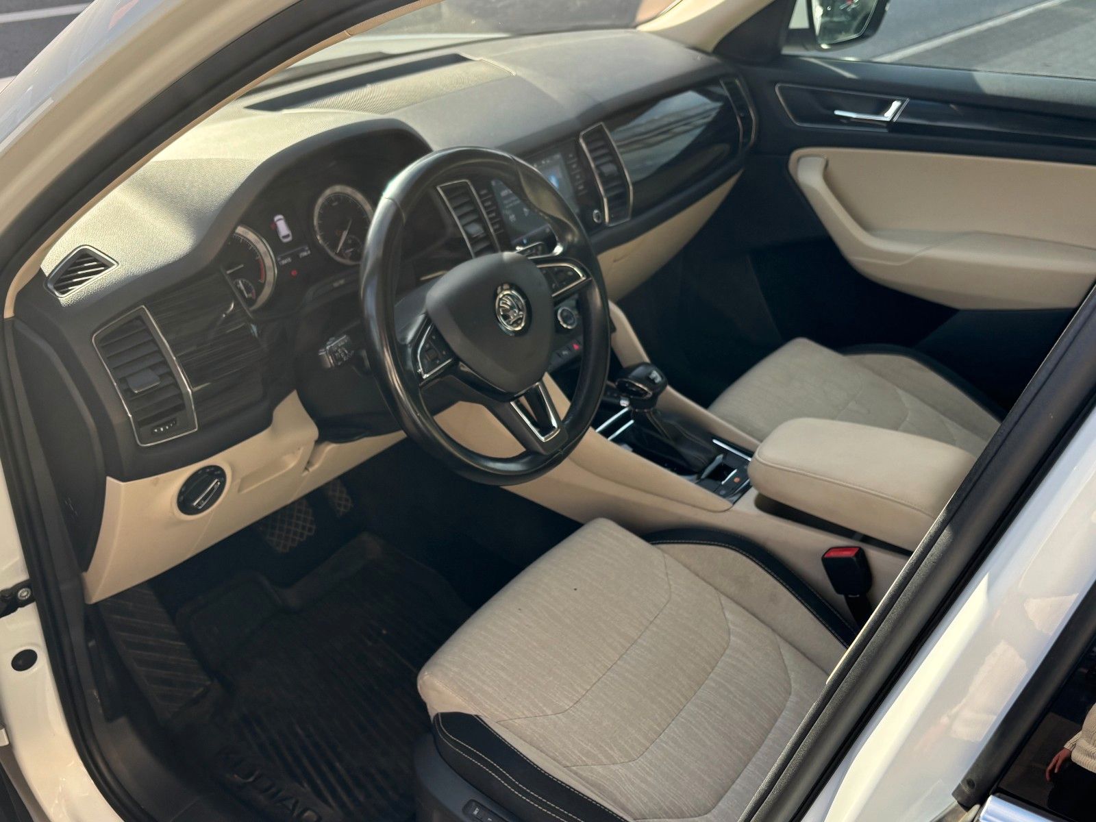 Fahrzeugabbildung SKODA Kodiaq Style 4x4 *Panorama*Kamera*ACC*SHZ