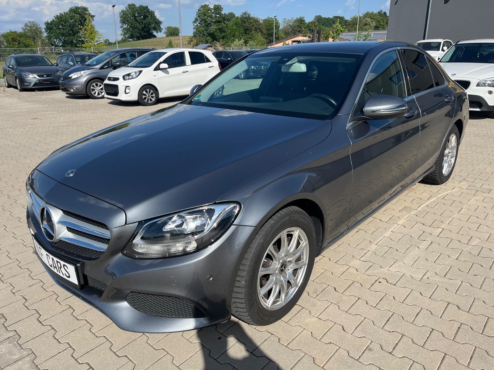 Mercedes-Benz C 220d Limo BlueTec NaviEURO6,SHZ,LED