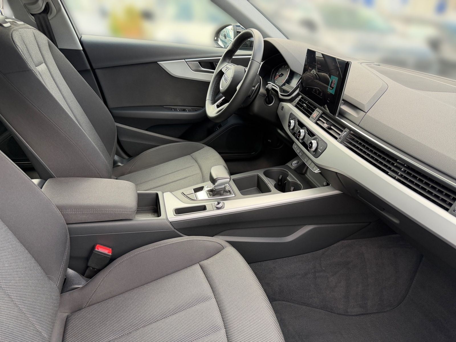 Audi A4 - Bild 12