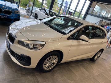 BMW 218d Active Tourer *NAVI*1.HAND*19%*PDC*SHZ*