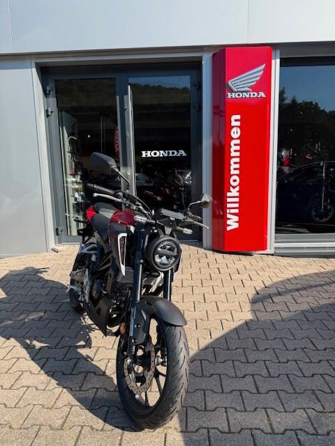 Honda CB 125 R Tageszulassung