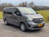 Opel Vivaro Tourer BI-Turbo von 2018, 2 Hand - Opel Vivaro: Tour