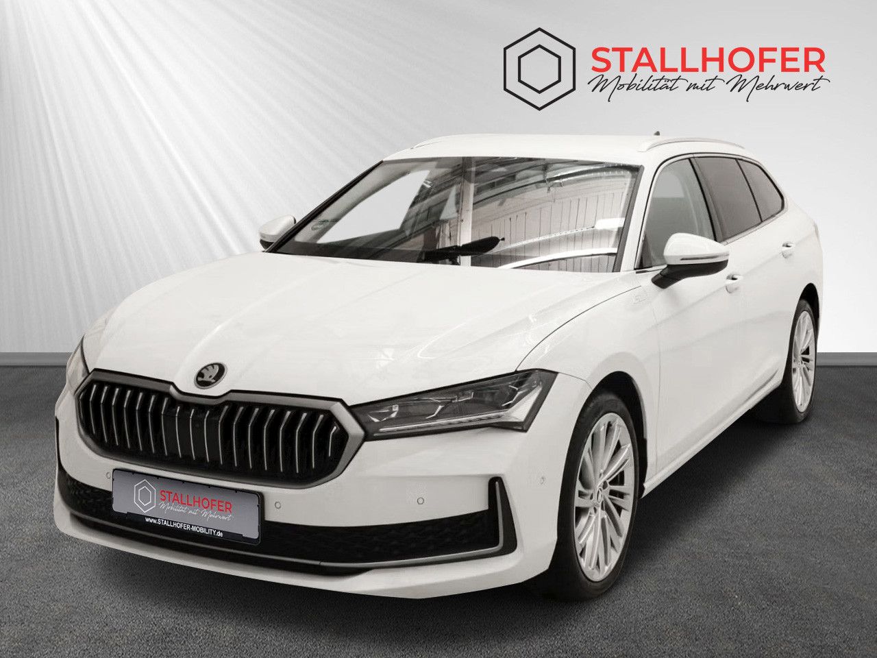 SKODA Superb Combi L&K AHK Standh. LuftLeder VC Travel