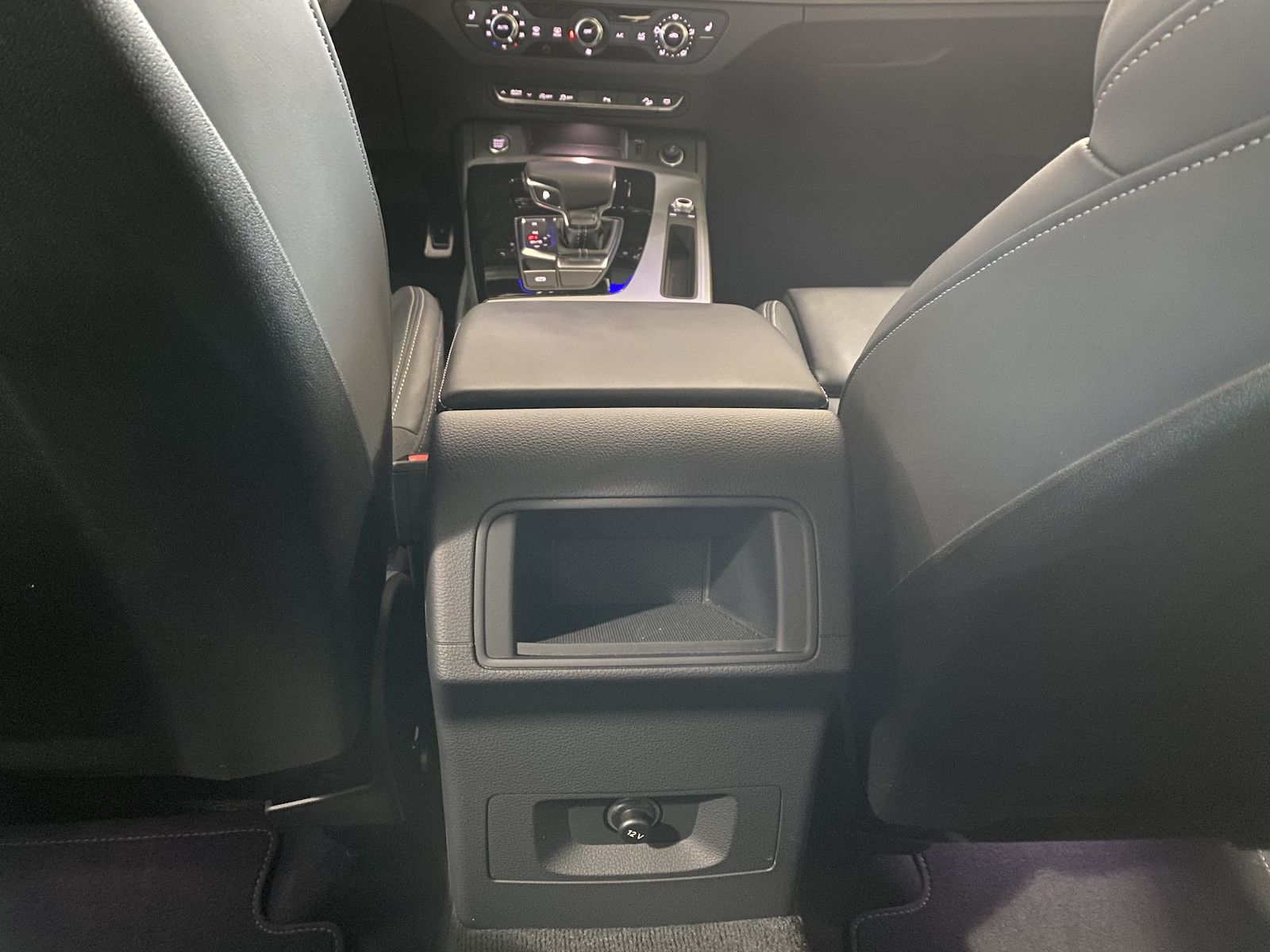 Fahrzeugabbildung Audi Q5 Sportback 40 TDI S line/Pano/Raute/Matrix/21