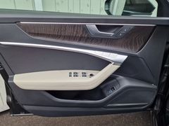 Fahrzeugabbildung Audi A6 Allroad quattro 55 TDI Navi Matrix Leder B&O