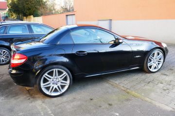 Fahrzeugabbildung Mercedes-Benz SLK 350 SLK Roadster  Bi-Xenon