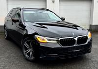 BMW 520d xDrive MASSAGE*ACC*STHZ*18*AHK*LC PROF*HiFi