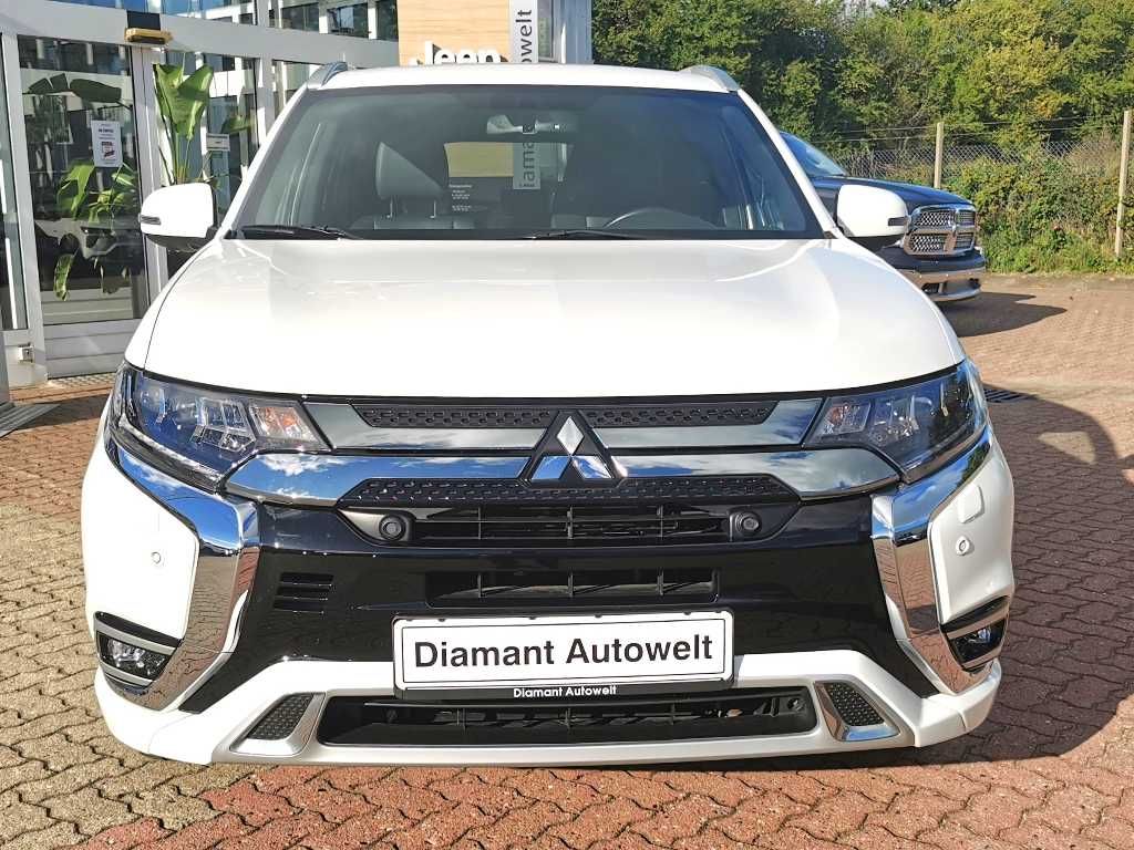 Mitsubishi Outlander Plug-in Hybrid PLUS Dia. 2.4 MIVEC 4WD imagem 2