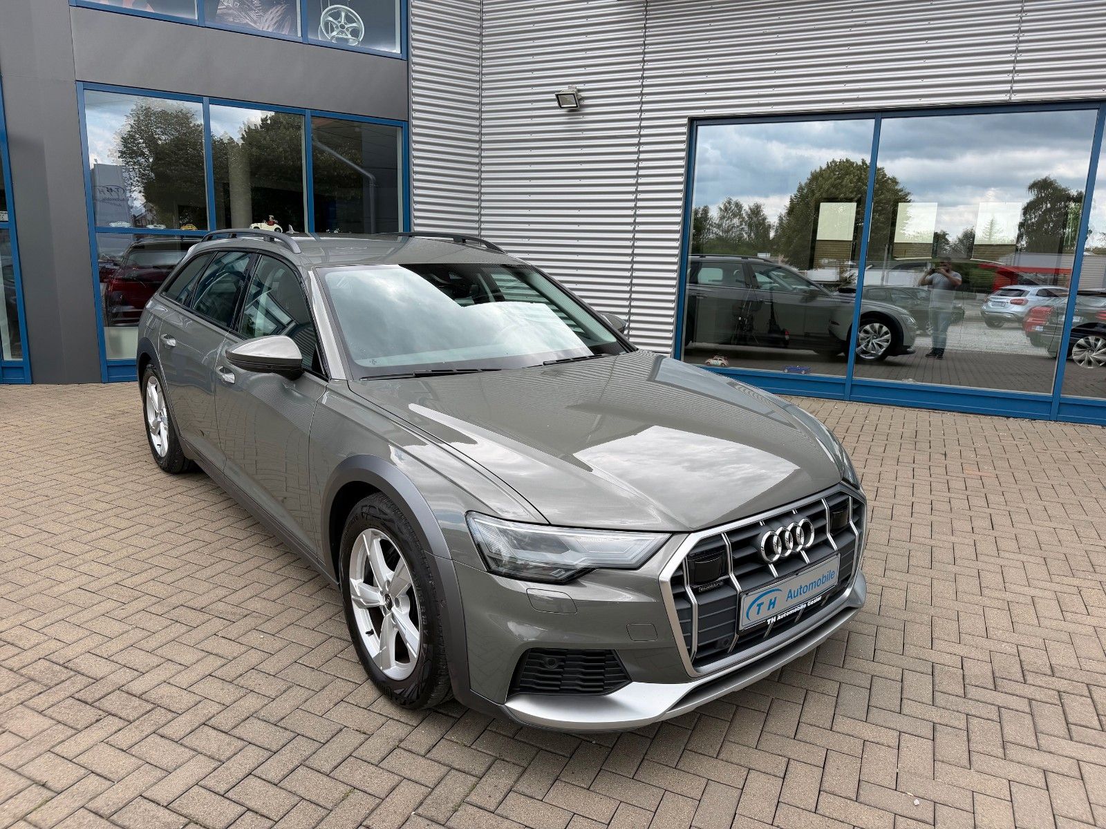 Audi A6 Allroad/1.Hand/AHK/SHZ/Virtual/ACC foto 1