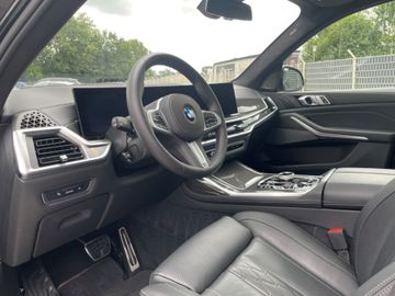 BMW X7 - 10