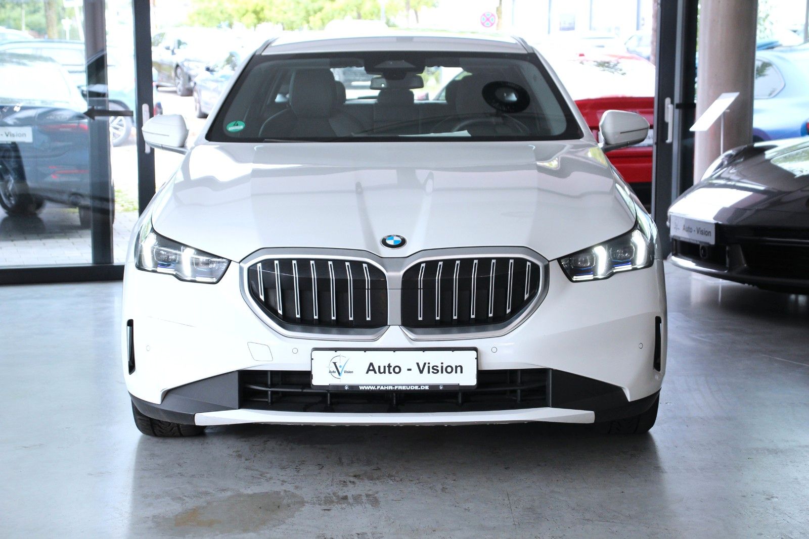 BMW 520d (G61) *A-LED*KAM*SHZ*Ambiente*AppleCP*DAB foto 4