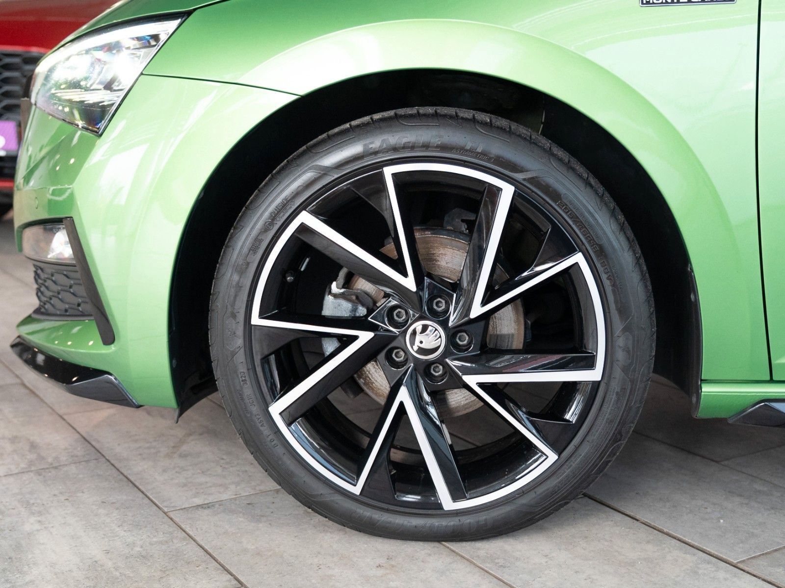 Fahrzeugabbildung SKODA Scala Monte Carlo DSG/KEYLESS/NAVI/LED/PDC/PANO