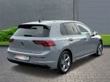 Volkswagen Golf VIII R-Line 2.0 TDI+Anhängerkupplung+Sportf - Volkswagen Golf mit Diesel-Antrieb: Anhängerkupplung