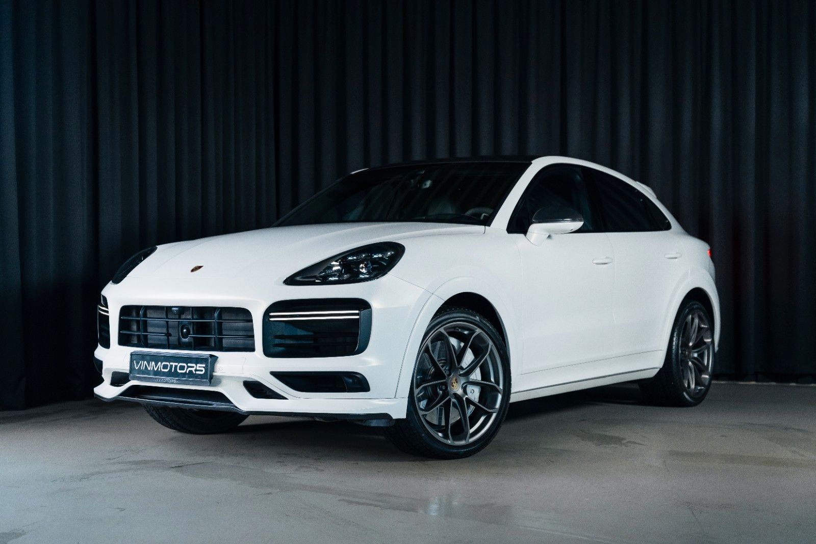 PORSCHE Cayenne Coupe Turbo/Burm/HUD/Carbon pack/ACC