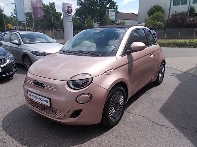 Fahrzeugabbildung Fiat 500 500e Cabrio 42 kWh (118 PS)