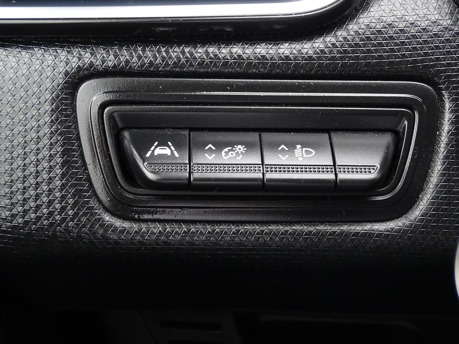 Renault Clio 1.0 TCE Experience LED Standheizung Keyless, миниатюра 22