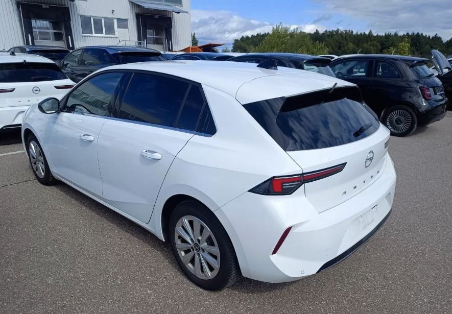 Fahrzeugabbildung Opel Astra L Lim. 1.2T ELEGANCE NAVI/LED/VIRTU./SPORT