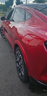 Ford Mustang Mach-E Dual-Emotor Ext Range 358kW A... - Ford Mustang Mach-E von privat