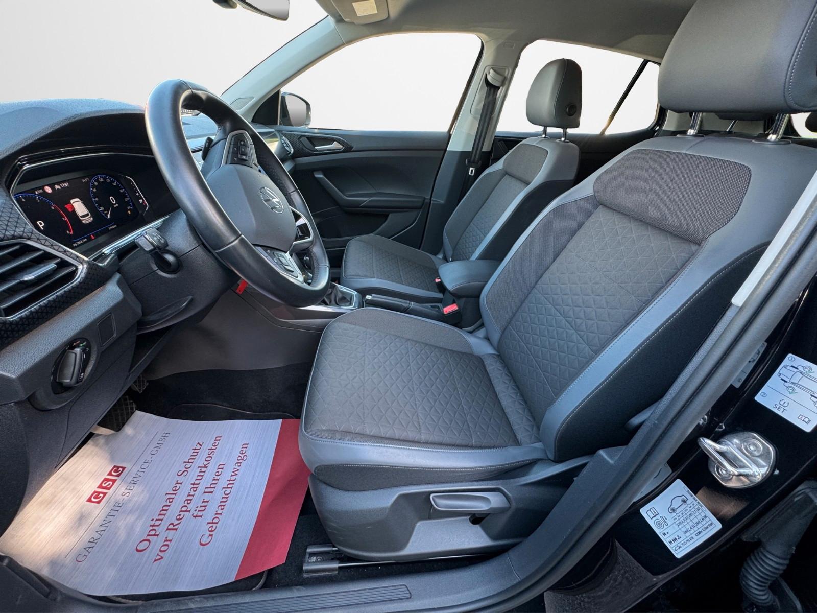 Volkswagen T-Cross R-Line *iQ Drive * ACC * Carplay