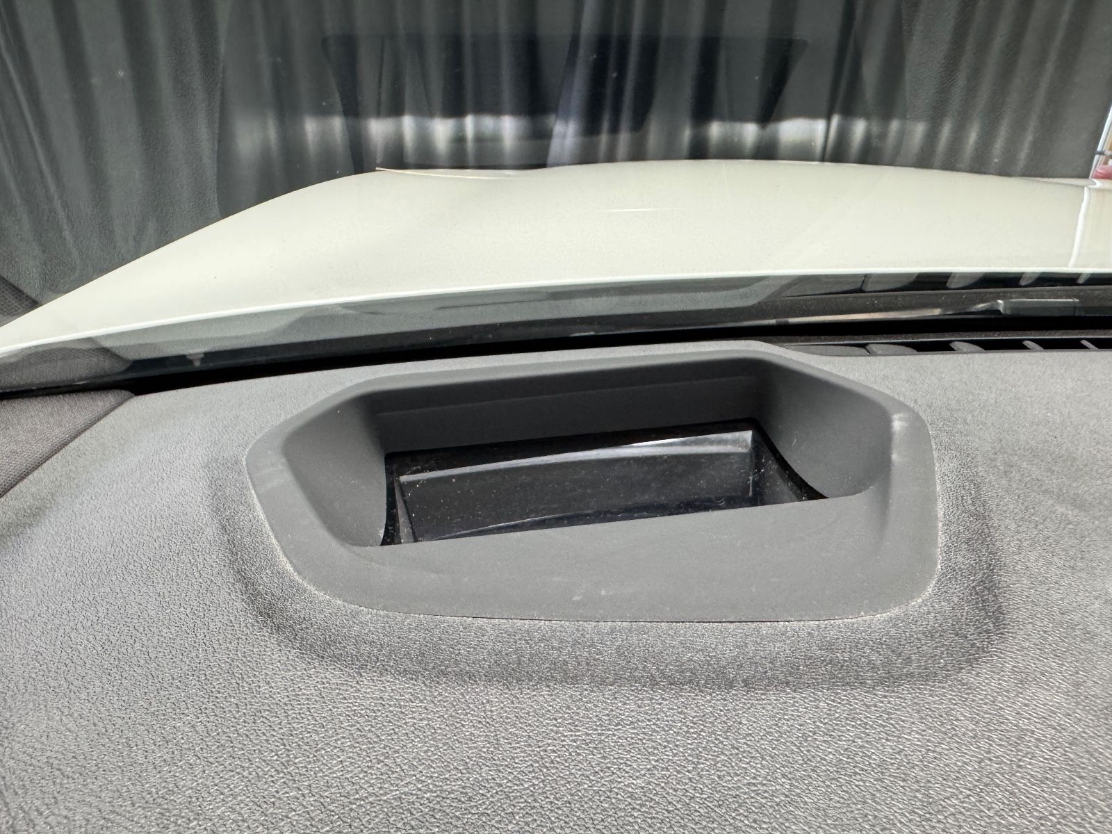 Fahrzeugabbildung BMW 520d xDrive M Sport|HEAD-UP|ACC|LASER|