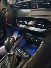 Fahrzeugabbildung Hyundai BAYON 1.0 T-GDI Connect & Go BOSE NAVI