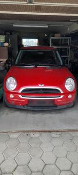 MINI Auto der Marke Mini - MINI ONE aus 2002