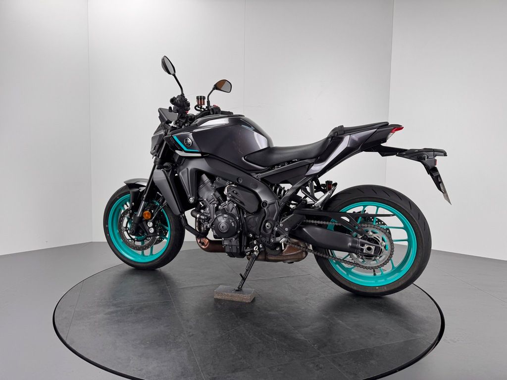Fahrzeugabbildung Yamaha MT-09 Y-AMT 35 KW *TOP-ZUSTAND *SERVICE NEU