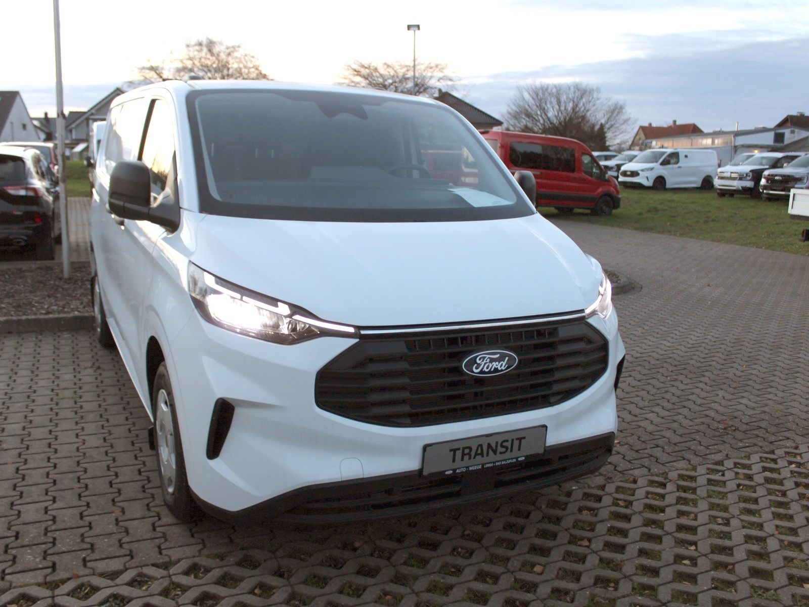 Fahrzeugabbildung Ford Transit Custom 280 L1 Trend FWD