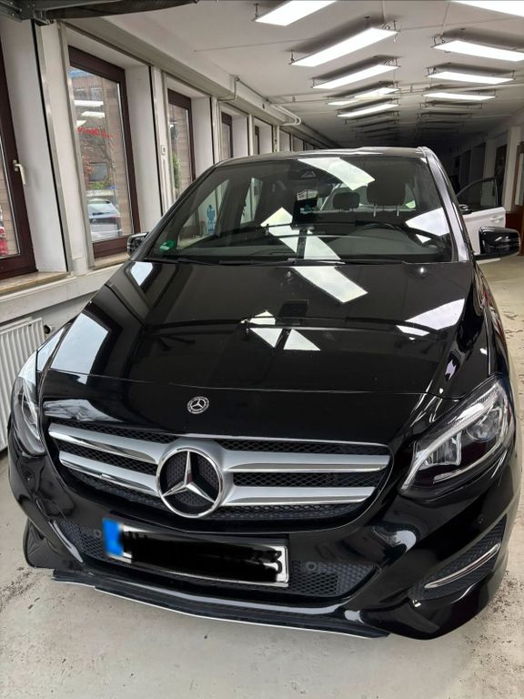 Image of Mercedes-Benz B 180