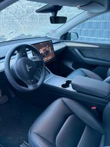 Tesla Model Y LR 03/2023 | Boost | 20" Induction - Tesla Model Y Gebrauchtwagen in Berlin
