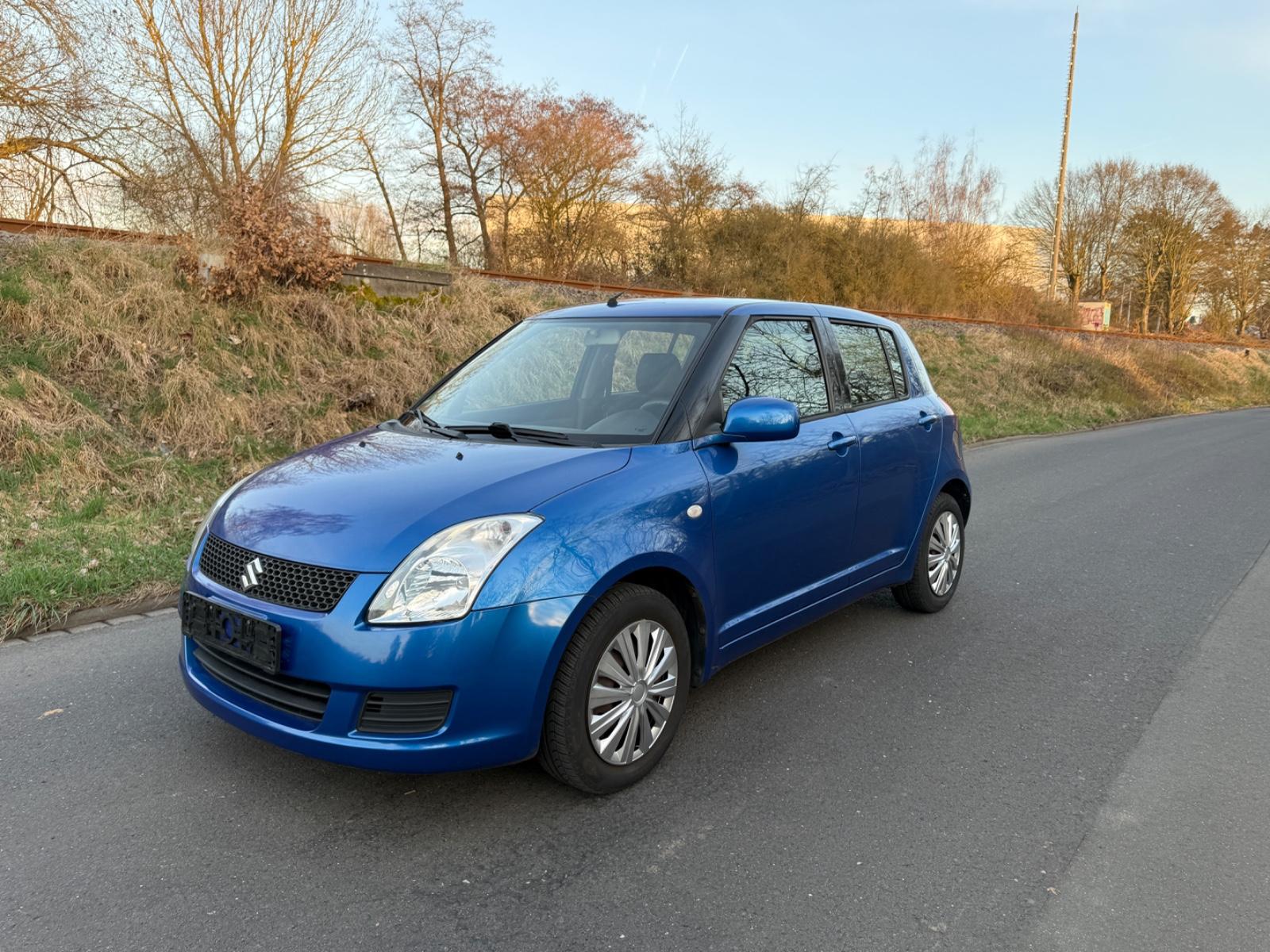 Suzuki Swift Lim. Club