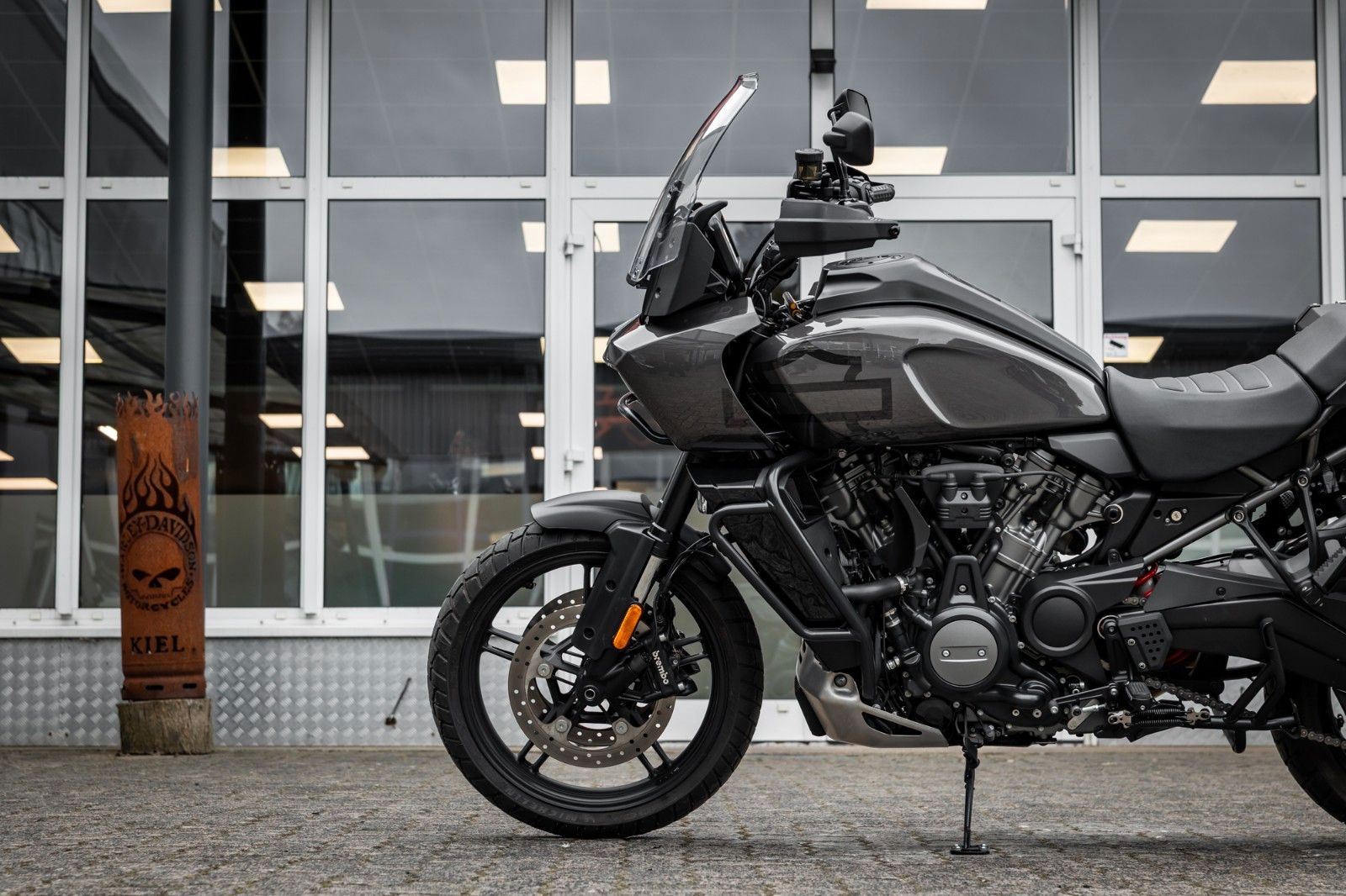 Fahrzeugabbildung Harley-Davidson RA1250S Pan America Special - ZARD-Sportauspuff