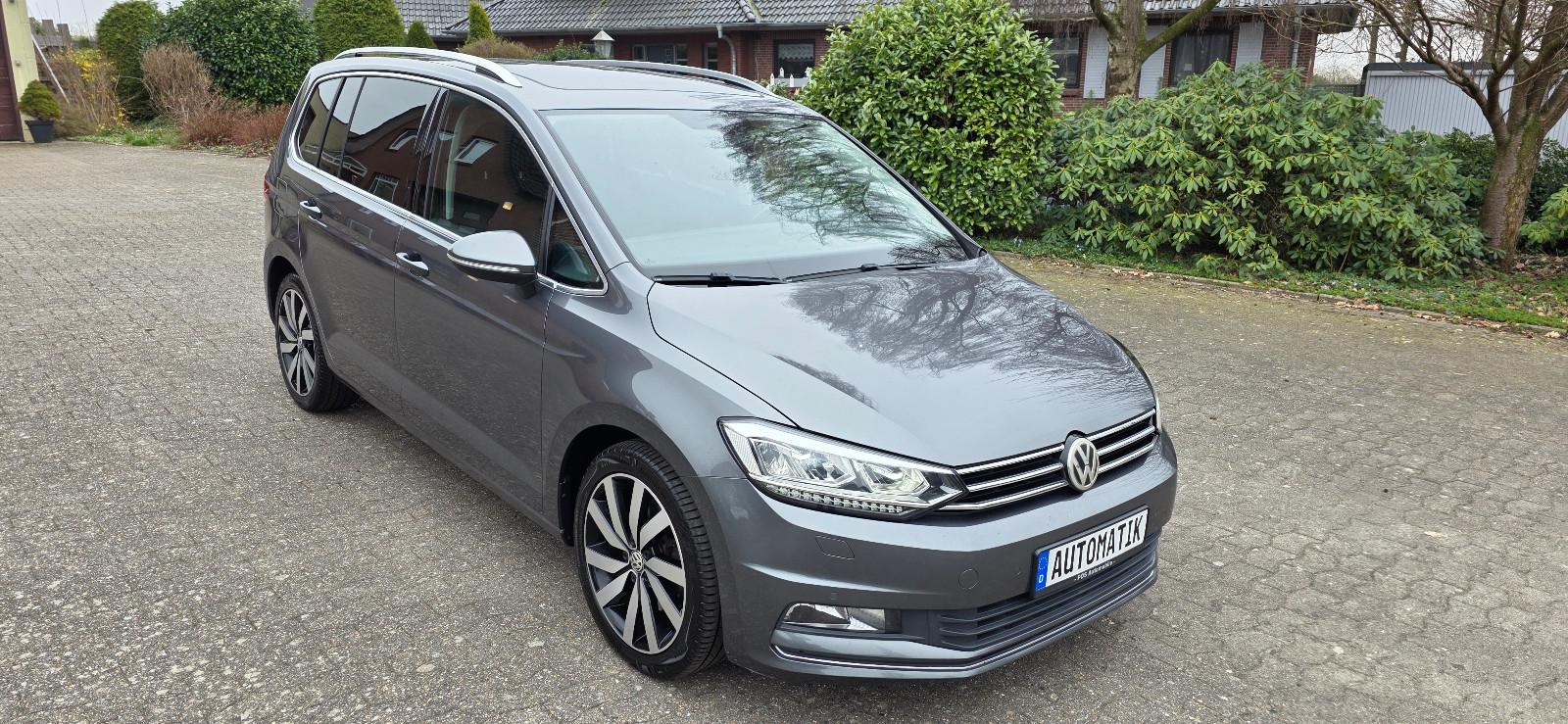 Volkswagen Touran Kamera Pano Stdhzg LED AHK DSG Highline